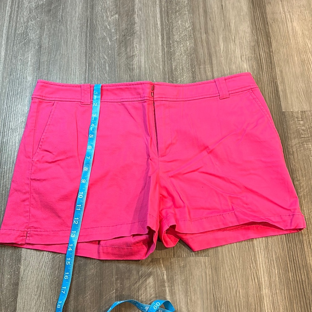 Pretty pink NY&C shorts